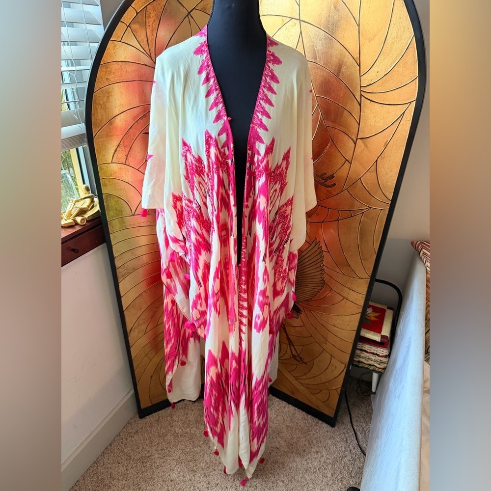 HEMANT & NANDITA Pink and Cream Printed sequin fringe tassel Kimono